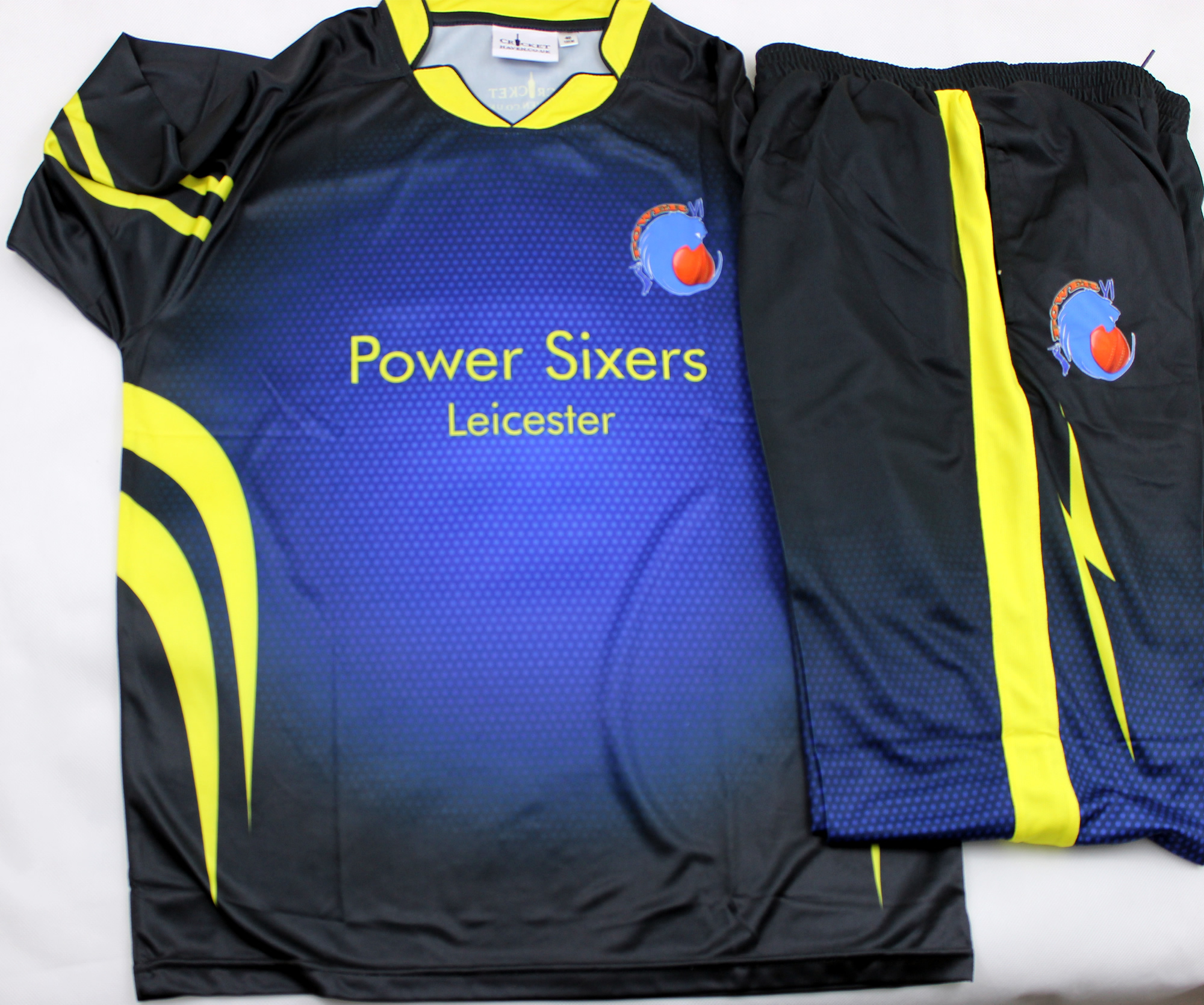Cricket Teamwear, Bespoke clothing, Custom Team kits, Design teamwear
